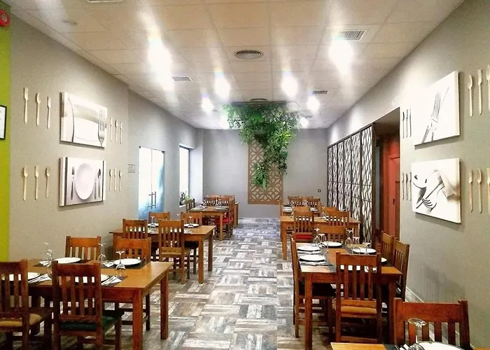 Hotel Ocurris 2*